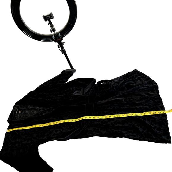 Victoria's Secret Luxury Artisan Robes Women Sz XS / Small Black Velvet Sheer - Picture 6 of 13